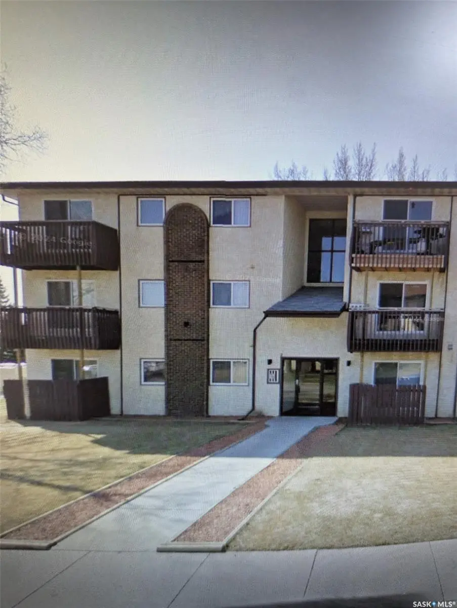 2309 17th STREET W #25, Saskatoon, SK S7M 4R1