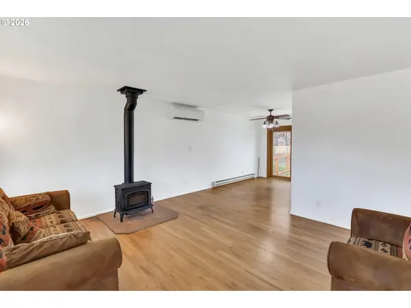 515 HARRISON ST, Fairview, OR 97024