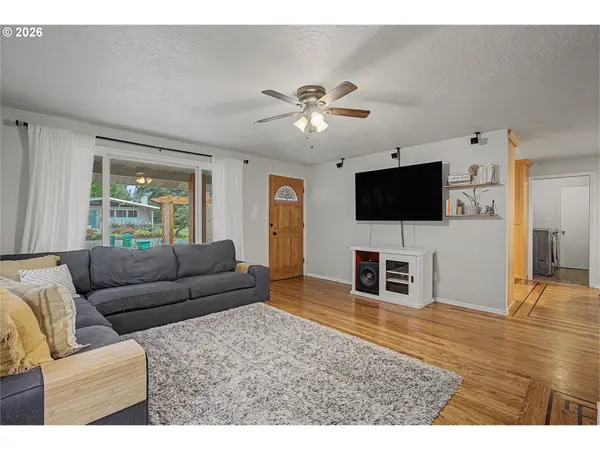 4116 SE JACKSON ST, Milwaukie, OR 97222