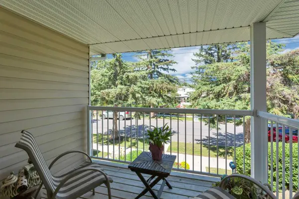 4631 48 ST, Red Deer, AB T4N 1S4