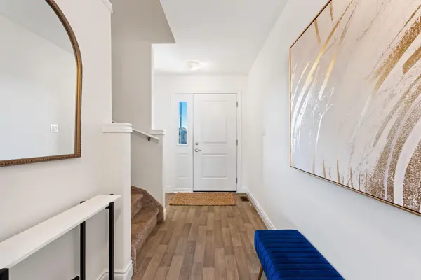 10 Cobblestone ST, Belleville, ON K8P 0E4