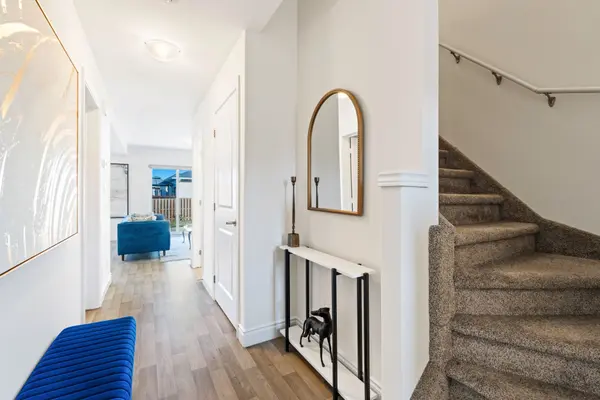 10 Cobblestone ST, Belleville, ON K8P 0E4