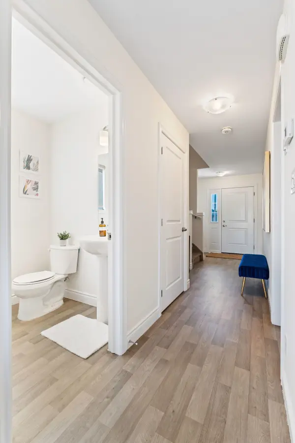 10 Cobblestone ST, Belleville, ON K8P 0E4