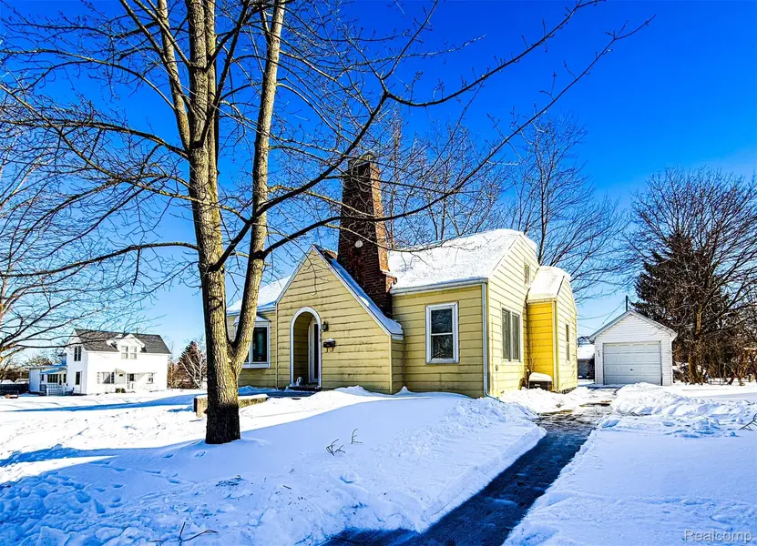 330 N Hanselman ST, Bad Axe, MI 48413