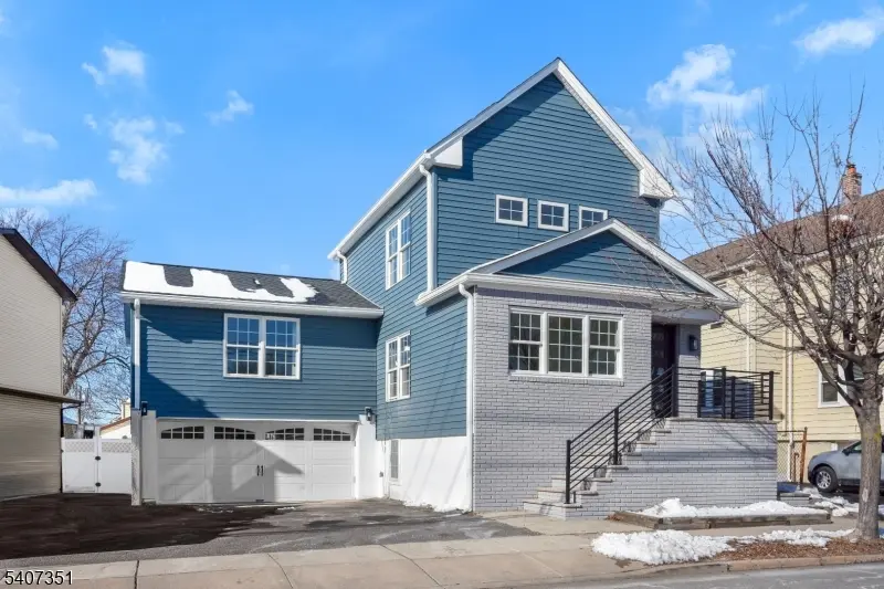 715 Stuyvesant Ave, Lyndhurst Twp., NJ 07071