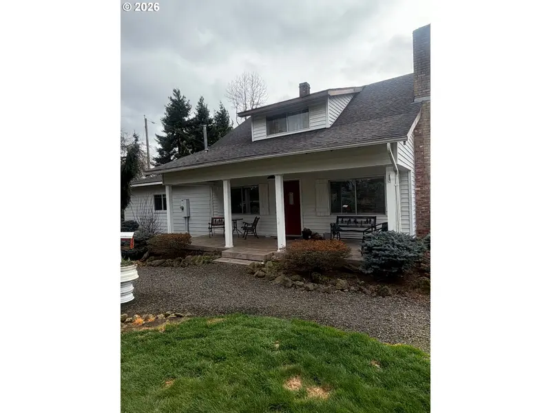 15032 S CARUS RD, Oregon City, OR 97045