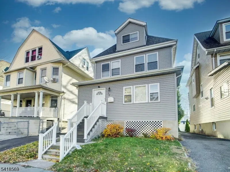 76 Amherst St, East Orange City, NJ 07018