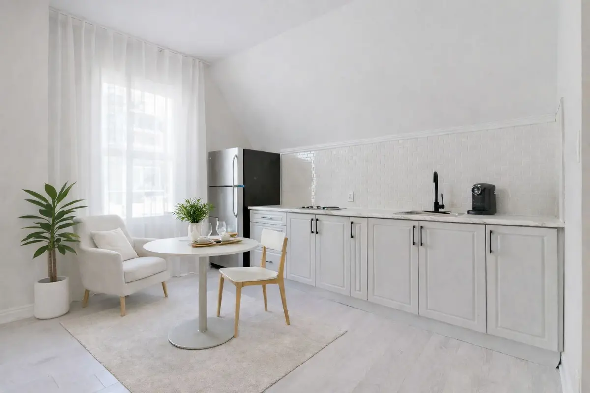 93 McMillan DR #UNIT 3, Oshawa, ON L1G 3Z7