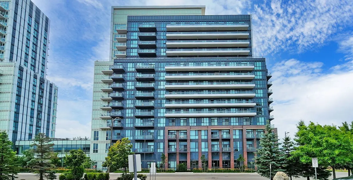 10 Honeycrisp CRES #307, Vaughan, ON L4K 0M7