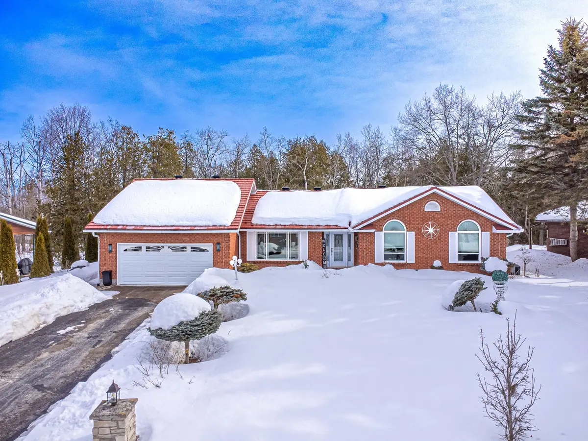 49 Goodman RD, Kawartha Lakes, ON K0M 1N0