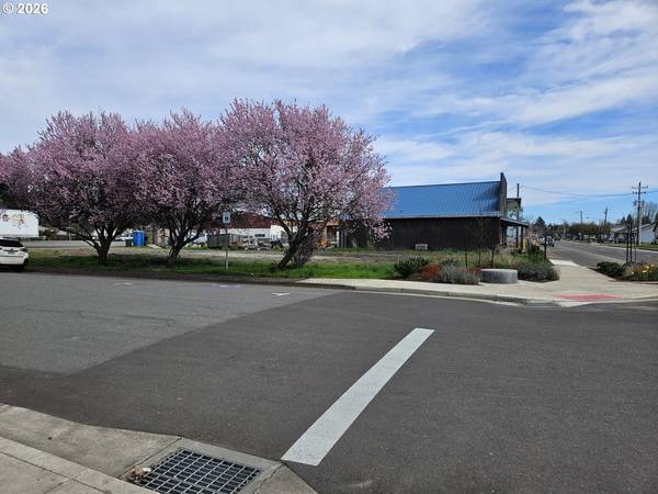 815 APPLEGATE ST, Philomath, OR 97370