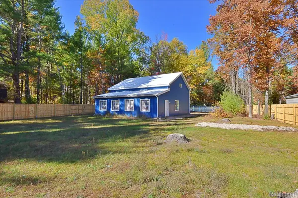 7877 Oak RD, Richfield Township, MI 48656