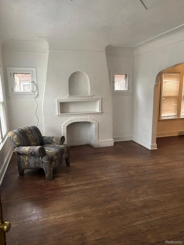 6058 Harrell ST, Detroit, MI 48213