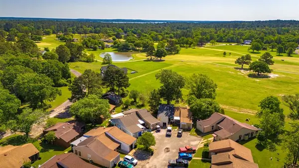 17 Townhouse Lane, Trinity, TX 75862