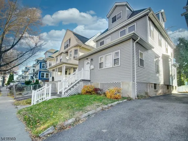 76 Amherst St, East Orange City, NJ 07018