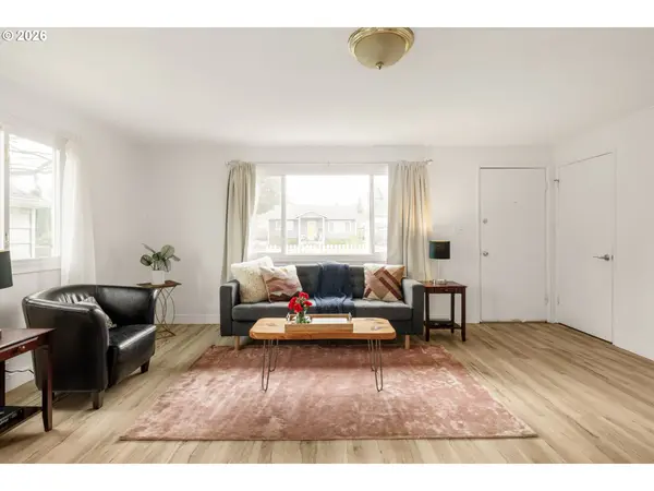 8425 NE HUMBOLDT ST, Portland, OR 97220