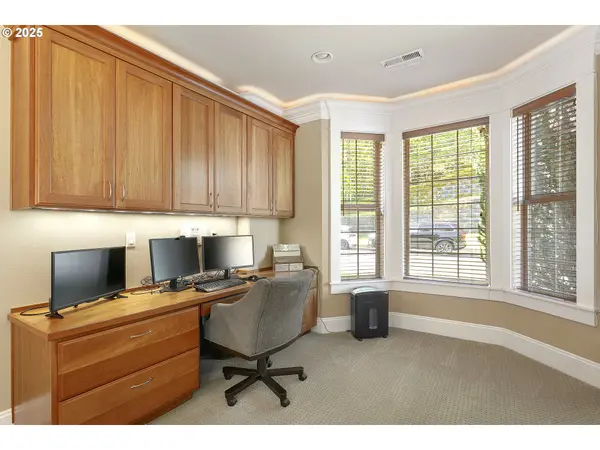 4616 SE HONORS PL, Gresham, OR 97080