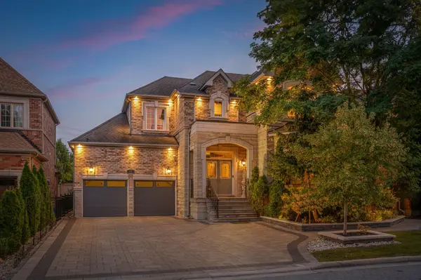 11 Beauvista CT #RENTAL, Vaughan, ON L4H 3G6