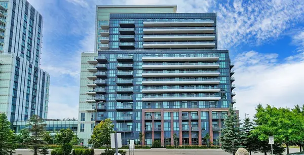 10 Honeycrisp CRES #307, Vaughan, ON L4K 0M7