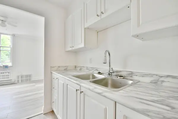 2 Grove ST E #41, Barrie, ON L4M 2N5