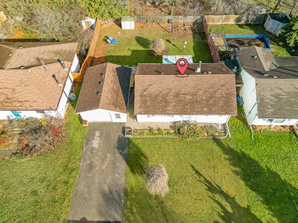 19 Temple RD, Halton Hills, ON L7G 3J6