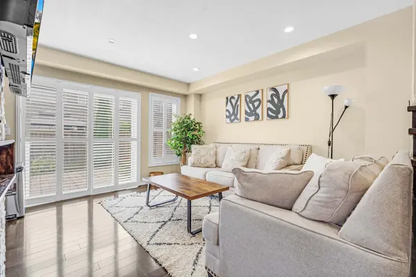 4280 Thomas Alton BLVD, Burlington, ON L7M 0M9