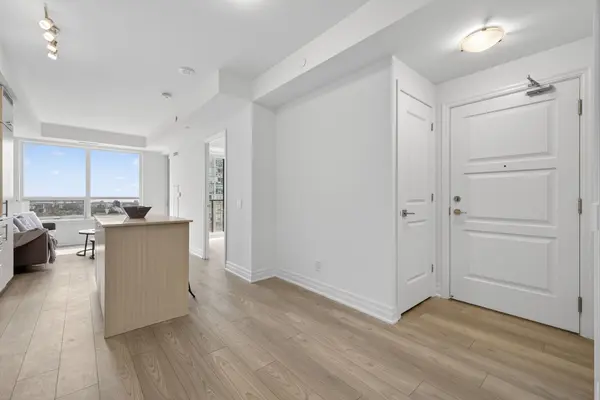 36 Elm DR W #1706, Mississauga, ON L5B 0N3