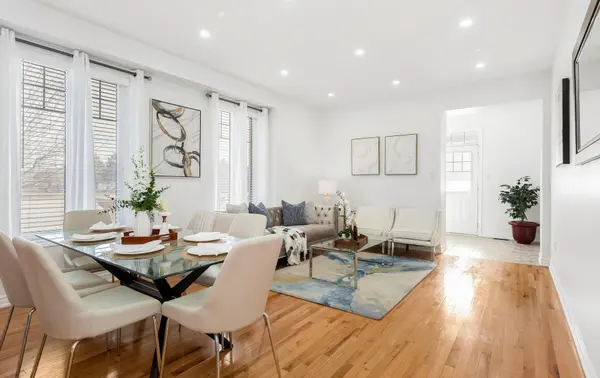 2 Archville ST, Brampton, ON L6Y 5Y5