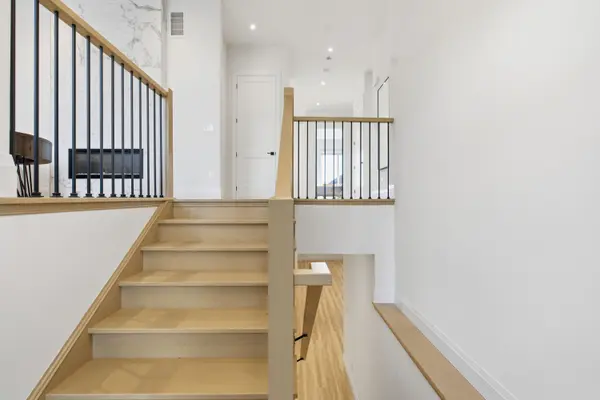 174 Pike Creek DR, Haldimand, ON N0A 1E0