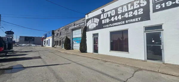 1110 FLORENCE ST #B & C, London East, ON N5W 2M9