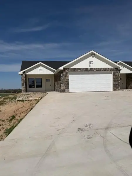 133 Winners Circle #1103, Weatherford, TX 76087