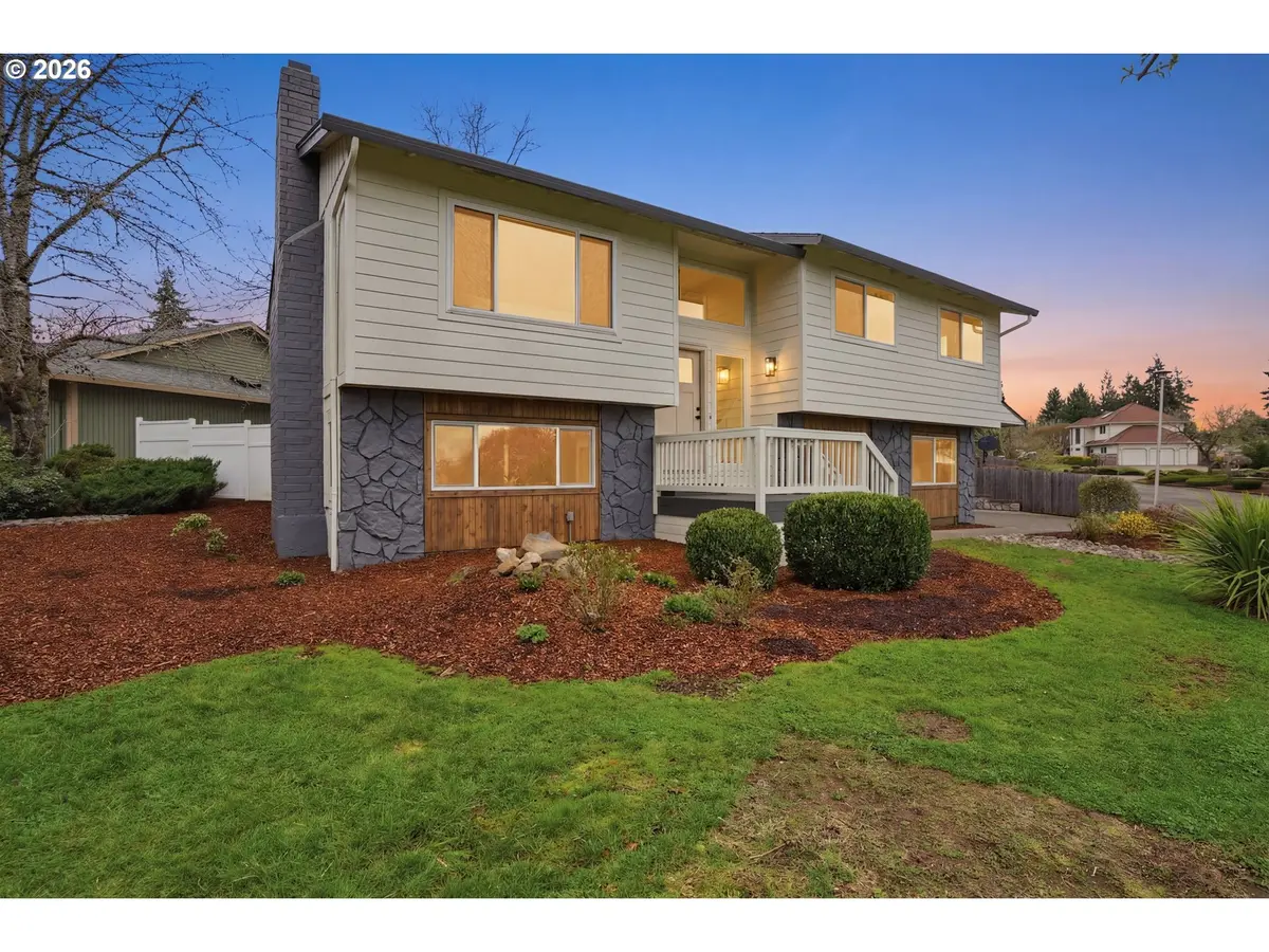 2512 SE PARK CREST AVE, Vancouver, WA 98683