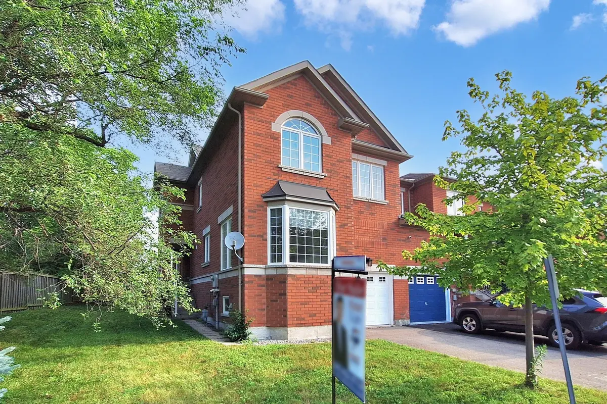 8 Townwood DR #86, Richmond Hill, ON L4E 4Y3
