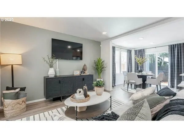 6195 SE 16th ST, Gresham, OR 97080