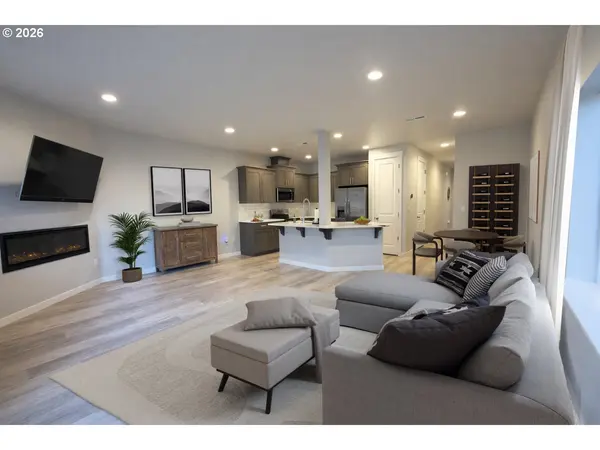 8313 NE 134TH PL, Vancouver, WA 98682