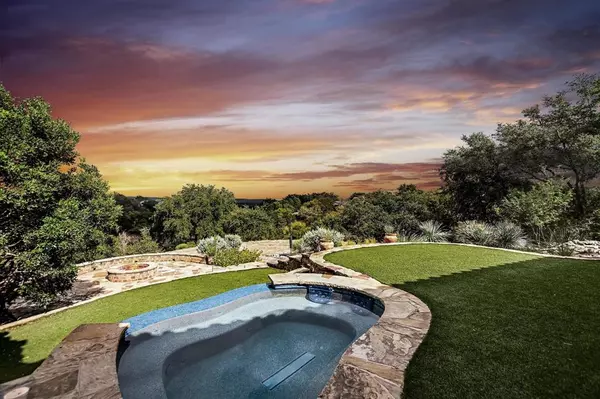 26804 Masters Parkway, Spicewood, TX 78669