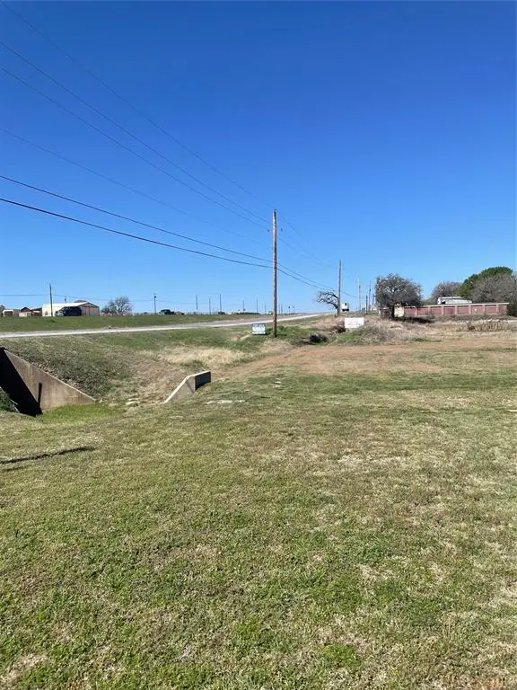 9800 Mineral Wells Highway, Weatherford, TX 76088