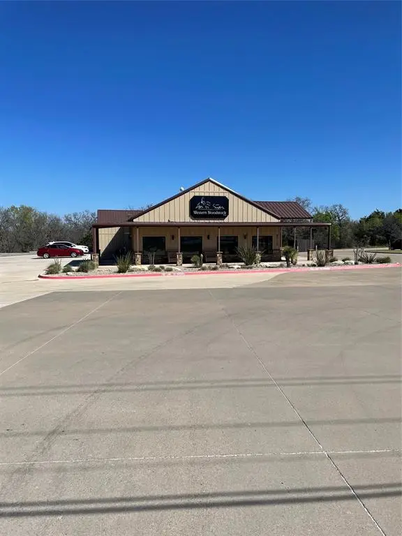 9800 Mineral Wells Highway, Weatherford, TX 76088