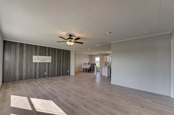 3040 Sitting Bull Lane, Ferris, TX 75125