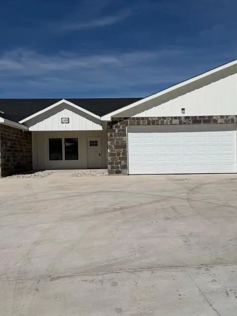 133 Winners Circle #1102, Weatherford, TX 76087