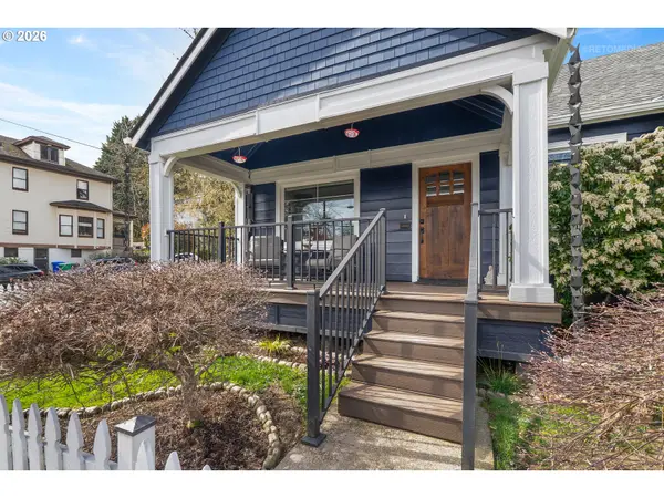 6733 S VIRGINIA AVE, Portland, OR 97219