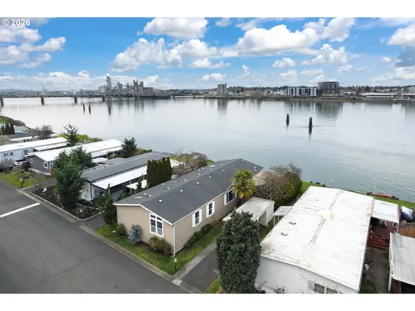 1503 N HAYDEN ISLAND DR #129, Portland, OR 97217