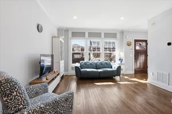 19A Ocean St #A, Millburn Twp., NJ 07041