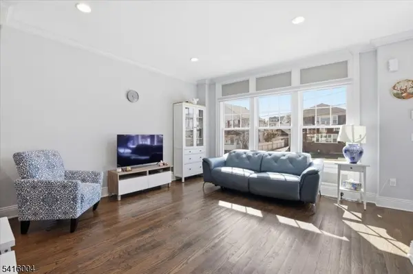 19A Ocean St #A, Millburn Twp., NJ 07041