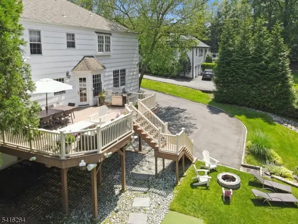 77 Falmouth St, Millburn Twp., NJ 07078