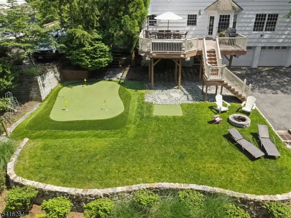 77 Falmouth St, Millburn Twp., NJ 07078