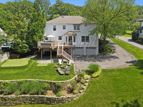 77 Falmouth St, Millburn Twp., NJ 07078