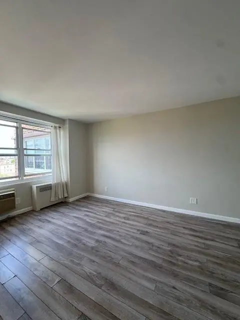 2650 Ocean Pkwy #10B, Brooklyn, NY 11235