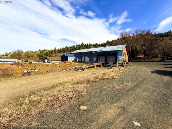 839 S CANYON BLVD, John Day, OR 97845