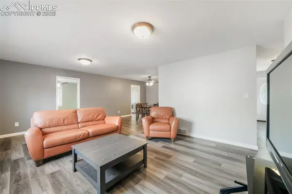 156 Johnson PL, Castle Rock, CO 80104